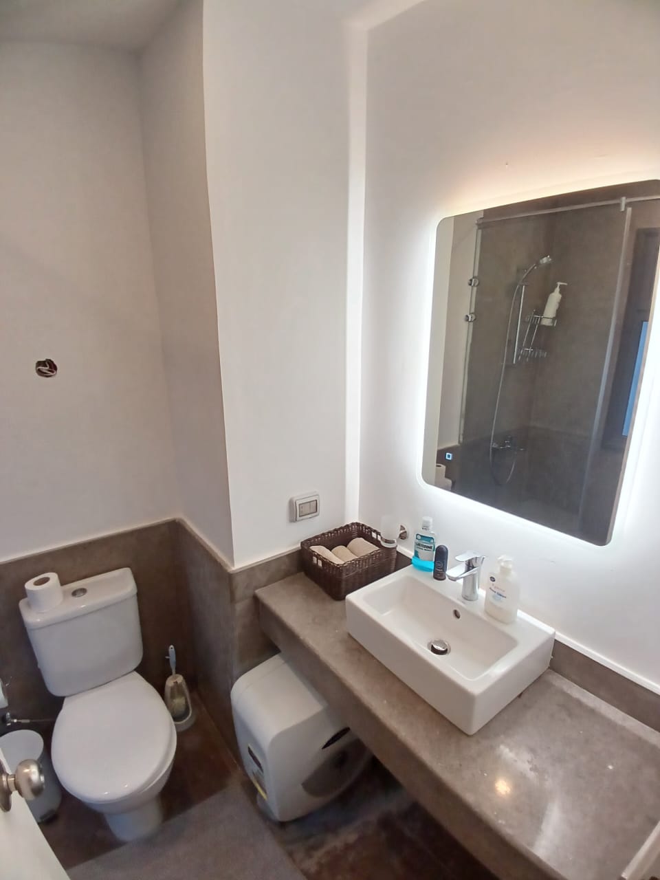 Luxury One Bedroom with Private Pool — Full bathroom 1 in Bali Elgouna, Red Sea, Egypt