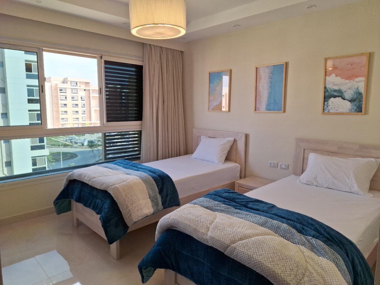 Brand New Flat - Cairo International Airport — Bedroom 2 in Compound Taj city, New Cairo, Egypt, Egypt — photo 3