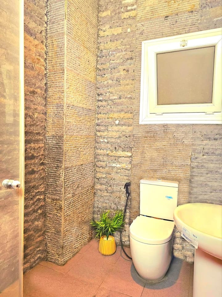 Heaven on El Sheikh Zayed — Full bathroom 1 in Al Sheikh Zayed, Giza, Egypt, Egypt