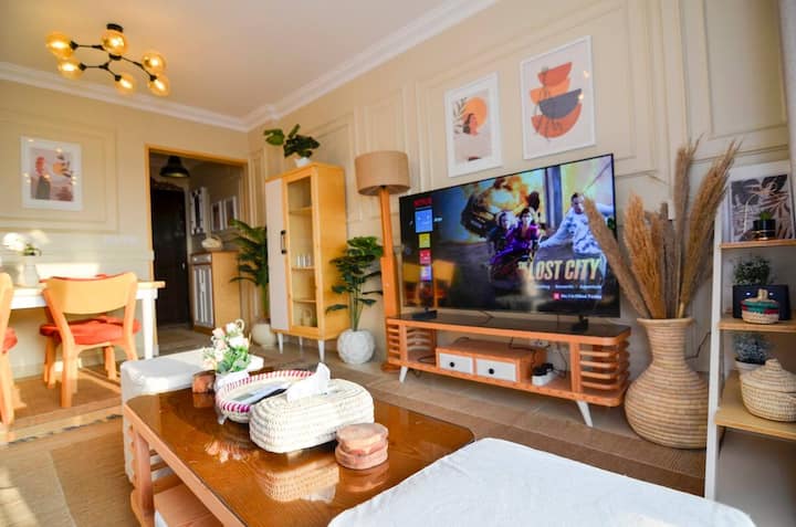 Adventure Start at Our Doorstep — Living Room in Madinaty, New Cairo, Egypt, Egypt — photo 2