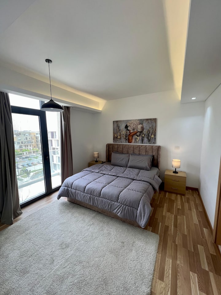 SODIC Eastown AUC Chic 2-Bed Open Park View — Bedroom 1 in Sodic Eastown, New Cairo, Egypt, Egypt — photo 2