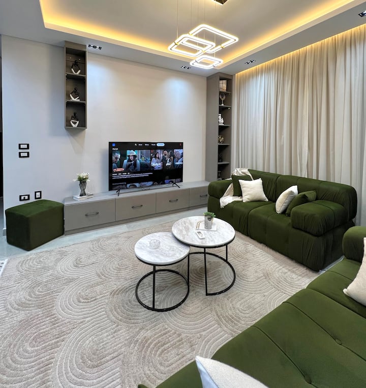 Next to WaterWay Charm Near Mall and Restaurants — Living Room in Next to WaterWay, New Cairo, Egypt, Egypt — photo 3