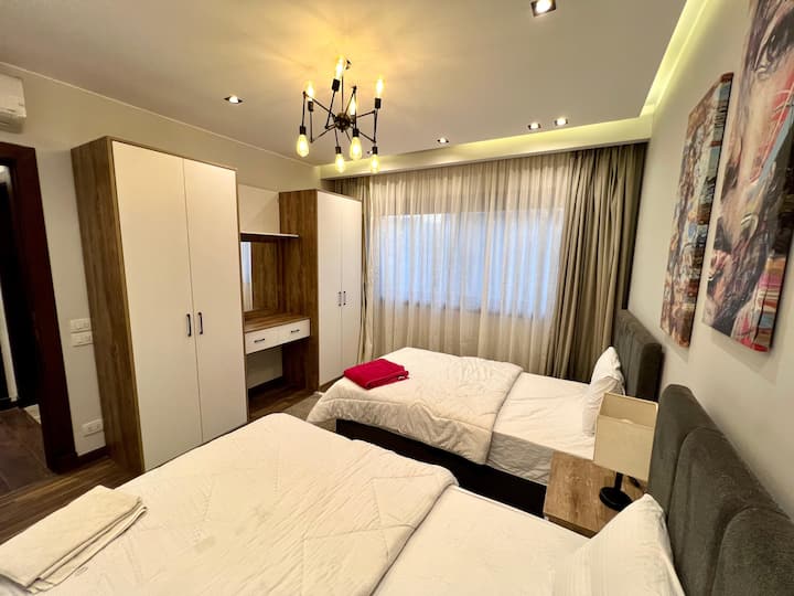À la mode 2-bed with Designer Touch Lakeview Rsdnc — Bedroom 2 in Lakeview, New Cairo, Egypt, Egypt — photo 2