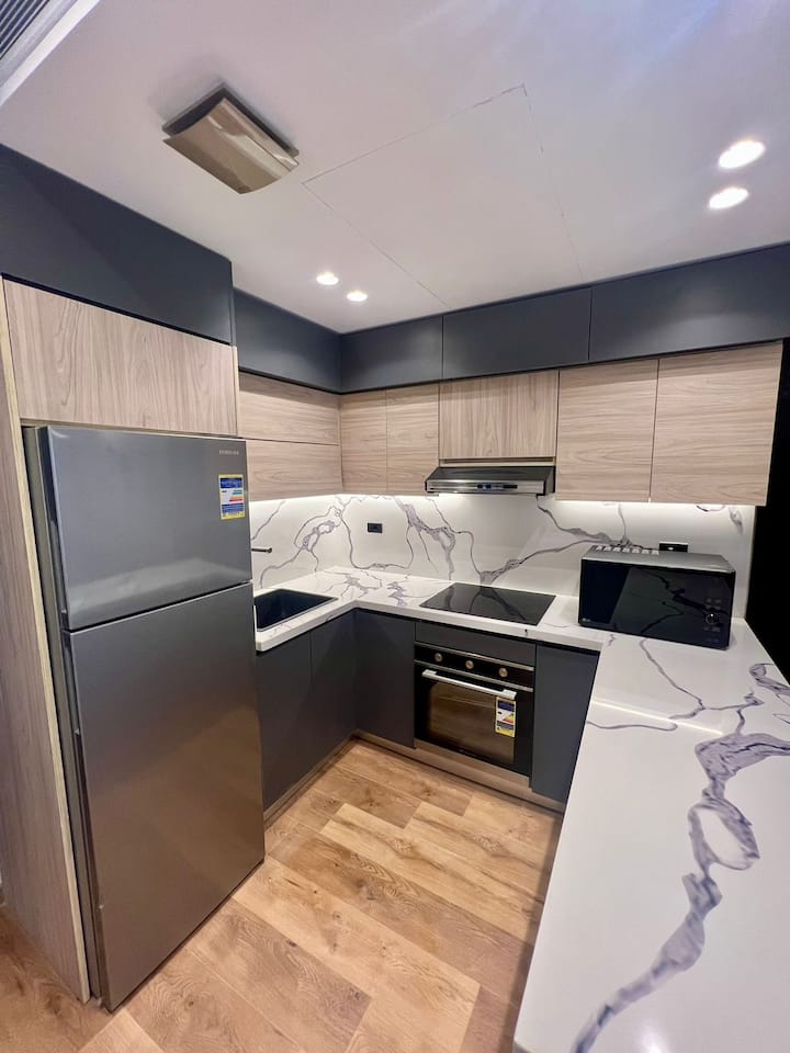 Très Chic 2-Bed W/ Private Patio — Full Kitchen in Lakeview, New Cairo, Egypt, Egypt