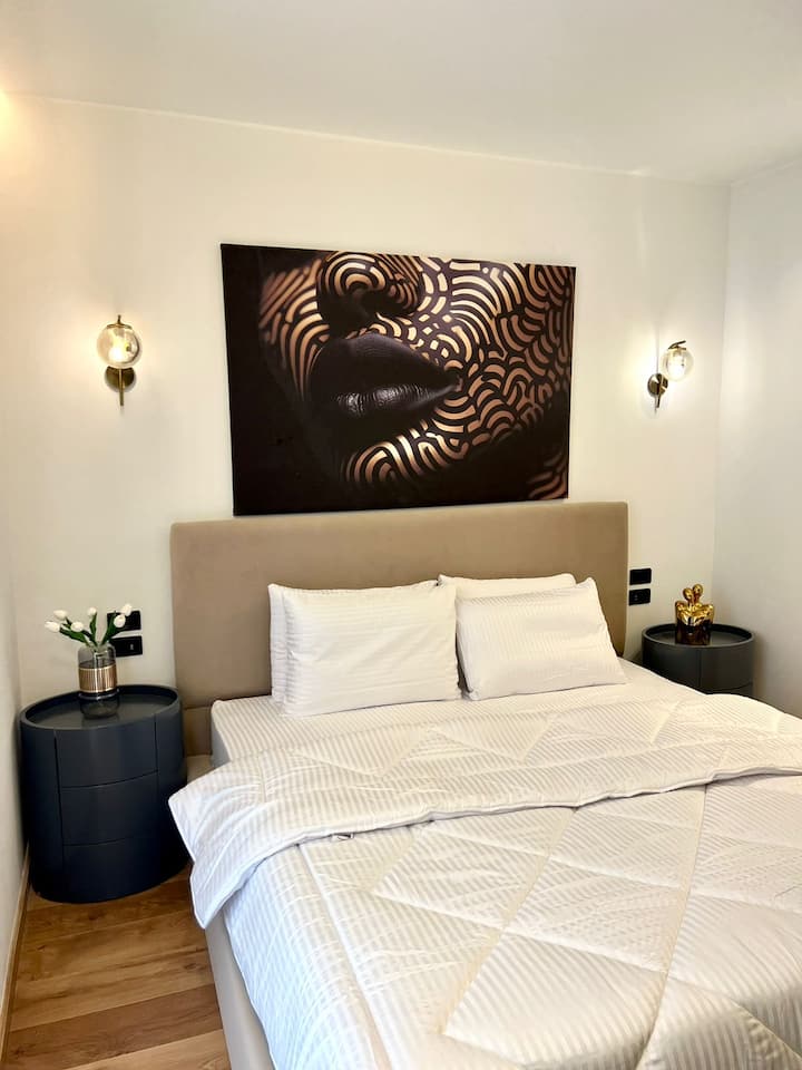 Très Chic 2-Bed W/ Private Patio — Bedroom 1 in Lakeview, New Cairo, Egypt, Egypt