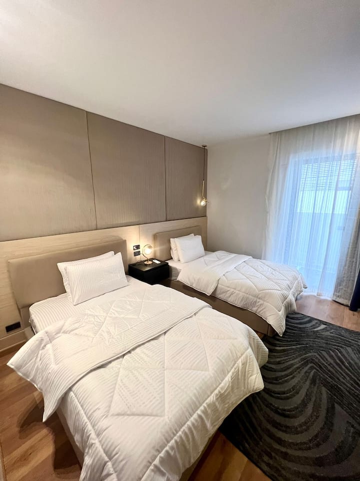 Très Chic 2-Bed W/ Private Patio — Bedroom 2 in Lakeview, New Cairo, Egypt, Egypt