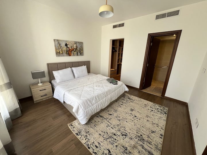 CFC Business District Elite 2-Bed Serviced Aprtmt — Bedroom 1 in Aura Apartments CFC, New Cairo, Egypt, Egypt — photo 2