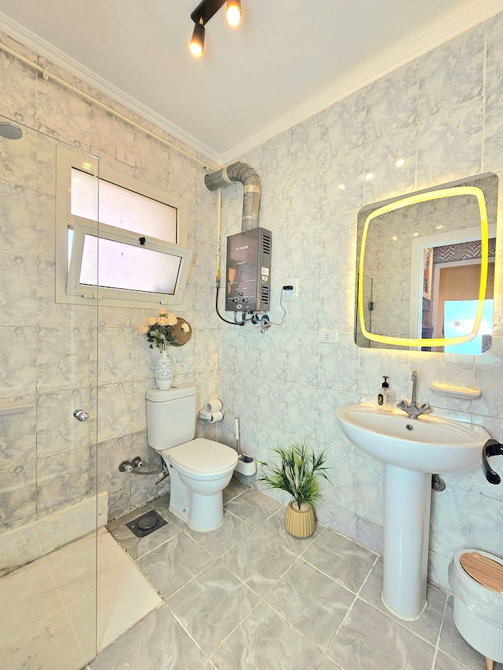Rediscover Your Love for Nature — Full bathroom 1 in Madinaty, New Cairo, Egypt, Egypt
