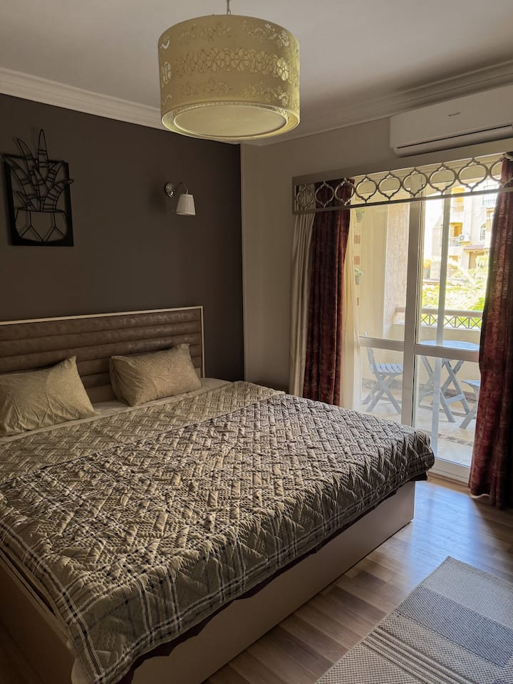 Your Calming Getaway — Bedroom 1 in Madinaty, New Cairo, Egypt, Egypt — photo 2