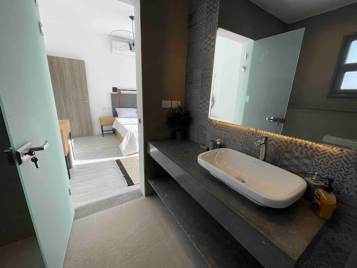 2 bd with private heated pool in Sholan 2 El Gouna — Full bathroom 1 in Sholan Phase 2, Elgouna, Red Sea, Egypt