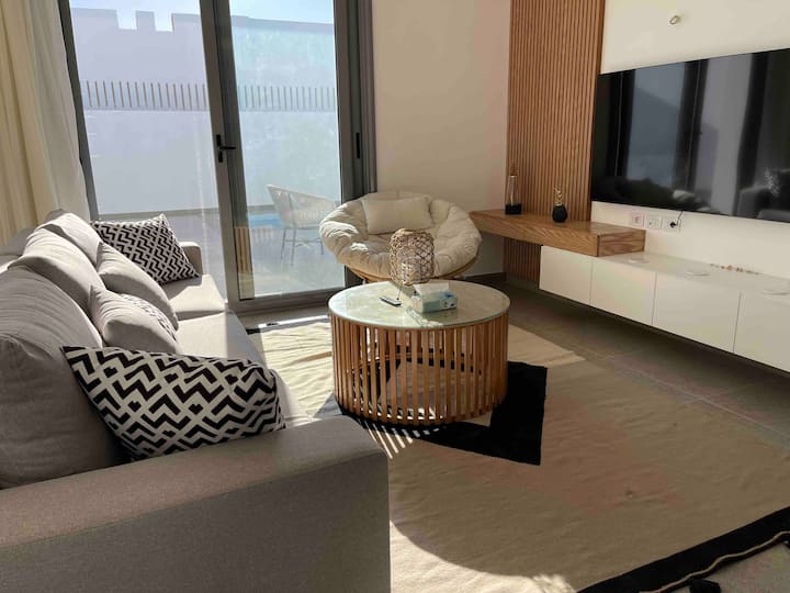 2 bd with private heated pool in Sholan 2 El Gouna — Living Room in Sholan Phase 2, Elgouna, Red Sea, Egypt — photo 2