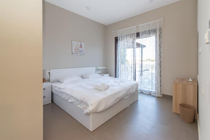 4 Bdr Villa with private heated pool in Sabina — Bedroom 1 in Sabina, Elgouna, Red Sea, Egypt