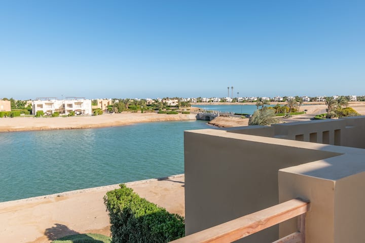 4 Bdr Villa with private heated pool in Sabina — Balcony in Sabina, Elgouna, Red Sea, Egypt — photo 3