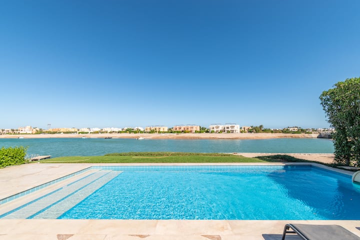 4 Bdr Villa with private heated pool in Sabina — Pool in Sabina, Elgouna, Red Sea, Egypt — photo 2