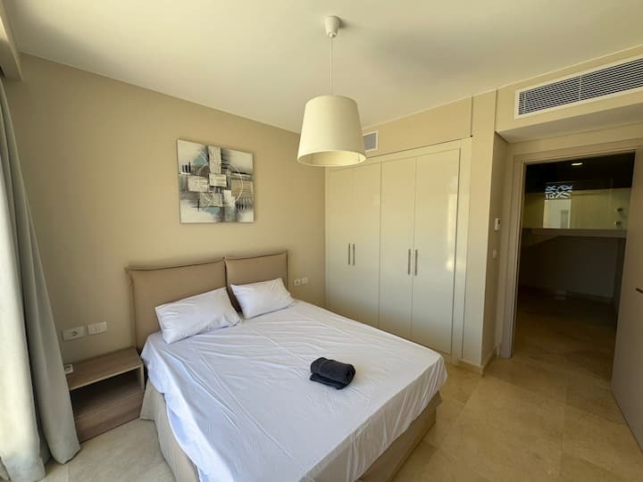 3 Bdr Sea View with private roof Mangrovy Elgouna — Bedroom 1 in Mangroovy Elgouna, Red Sea, Egypt — photo 3