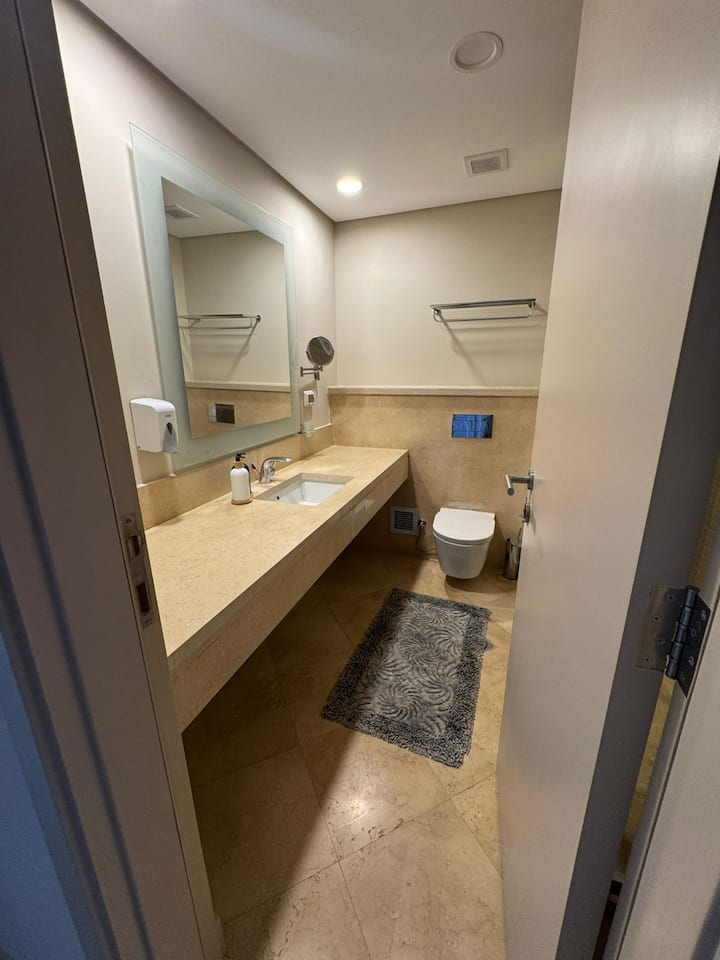 3 Bdr Sea View with private roof Mangrovy Elgouna — Full bathroom 1 in Mangroovy Elgouna, Red Sea, Egypt