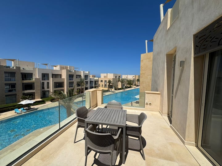 3 Bdr Sea View with private roof Mangrovy Elgouna — Balcony in Mangroovy Elgouna, Red Sea, Egypt