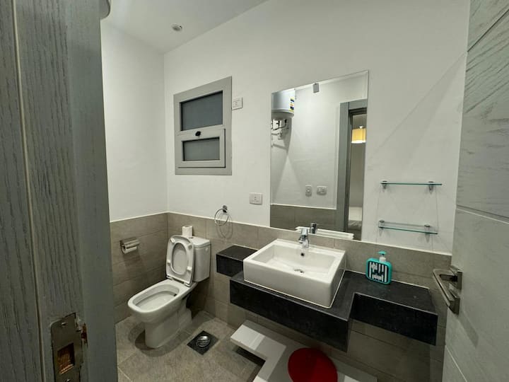2bedrooms ground floor — Full bathroom 2 in Sholan Elgouna, Red Sea, Egypt