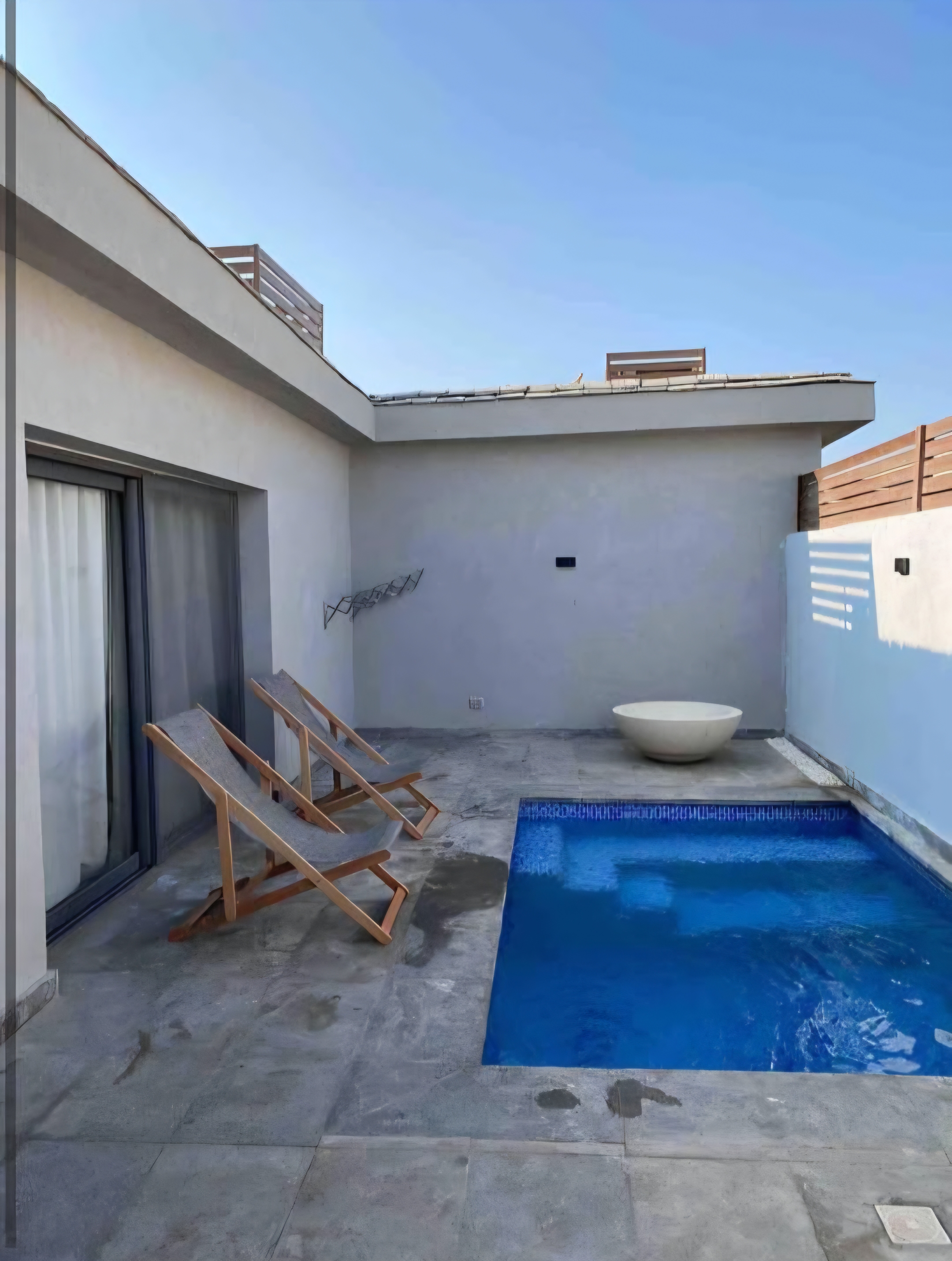 Warm Pool Getaway • 2BR + Sofa Comfort — Pool in Bali Elgouna, Red Sea, Egypt — photo 2