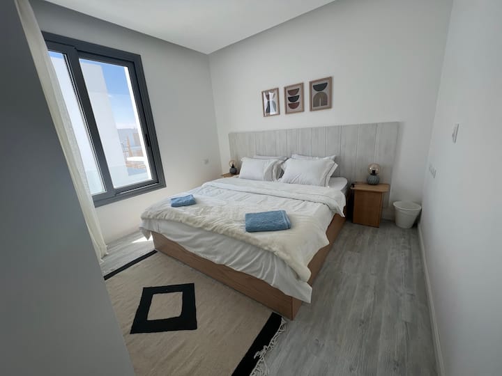4bedroom apartment with a private pool — Bedroom 2 in Sholan phase 2, Elgouna, Hurghada, Red Sea, Egypt — photo 2
