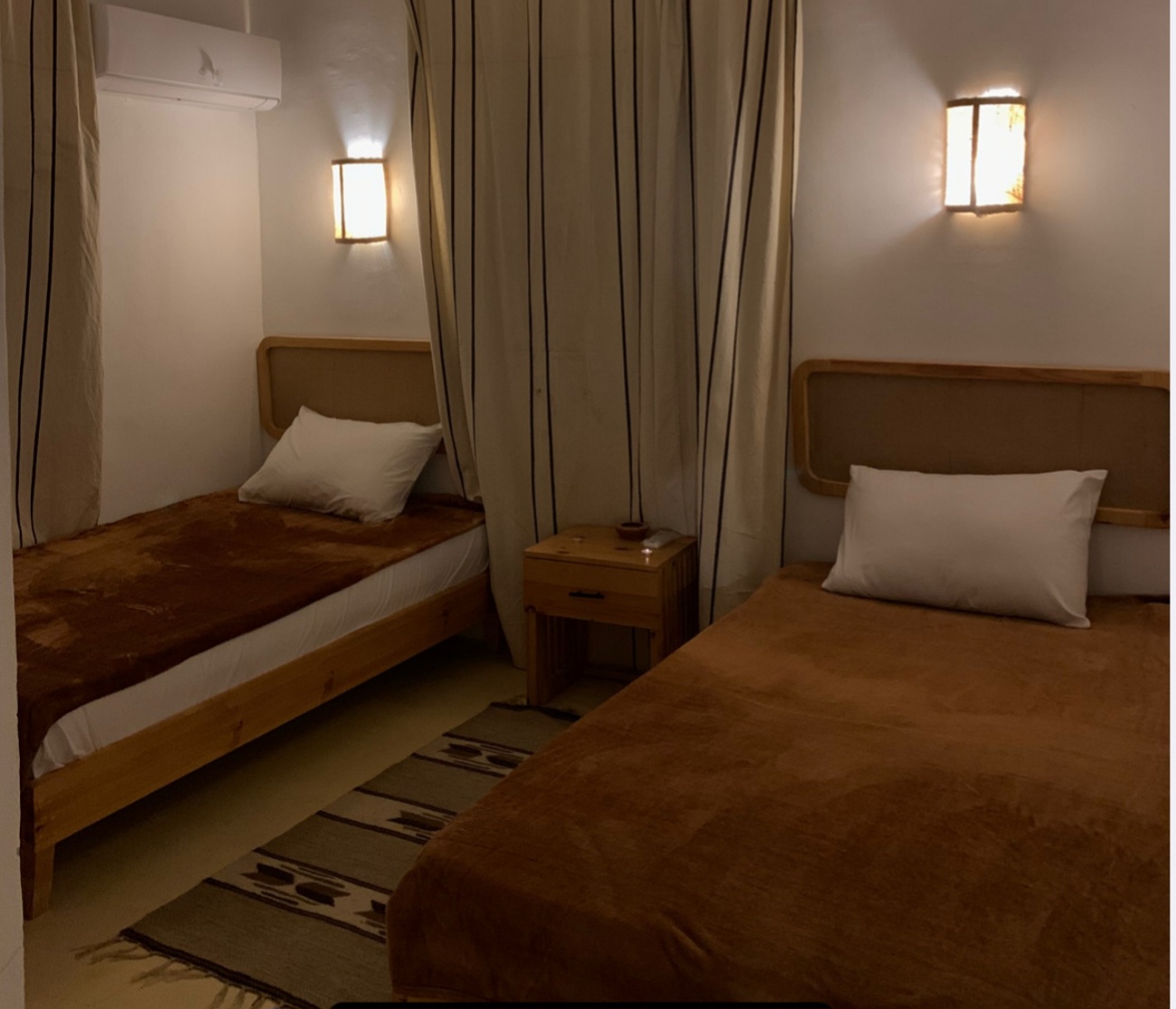Tokyo House Hotel Dahab. Double Room. 11 — Bedroom 1 in Tokyo House Hotel, Dahab, South Sinai, Egypt