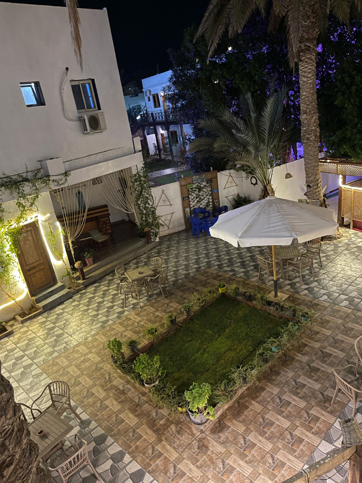 Caesar Camp Dahab. Double Room. 06 — Backyard in Caesar Camp, Dahab, South Sinai, Egypt