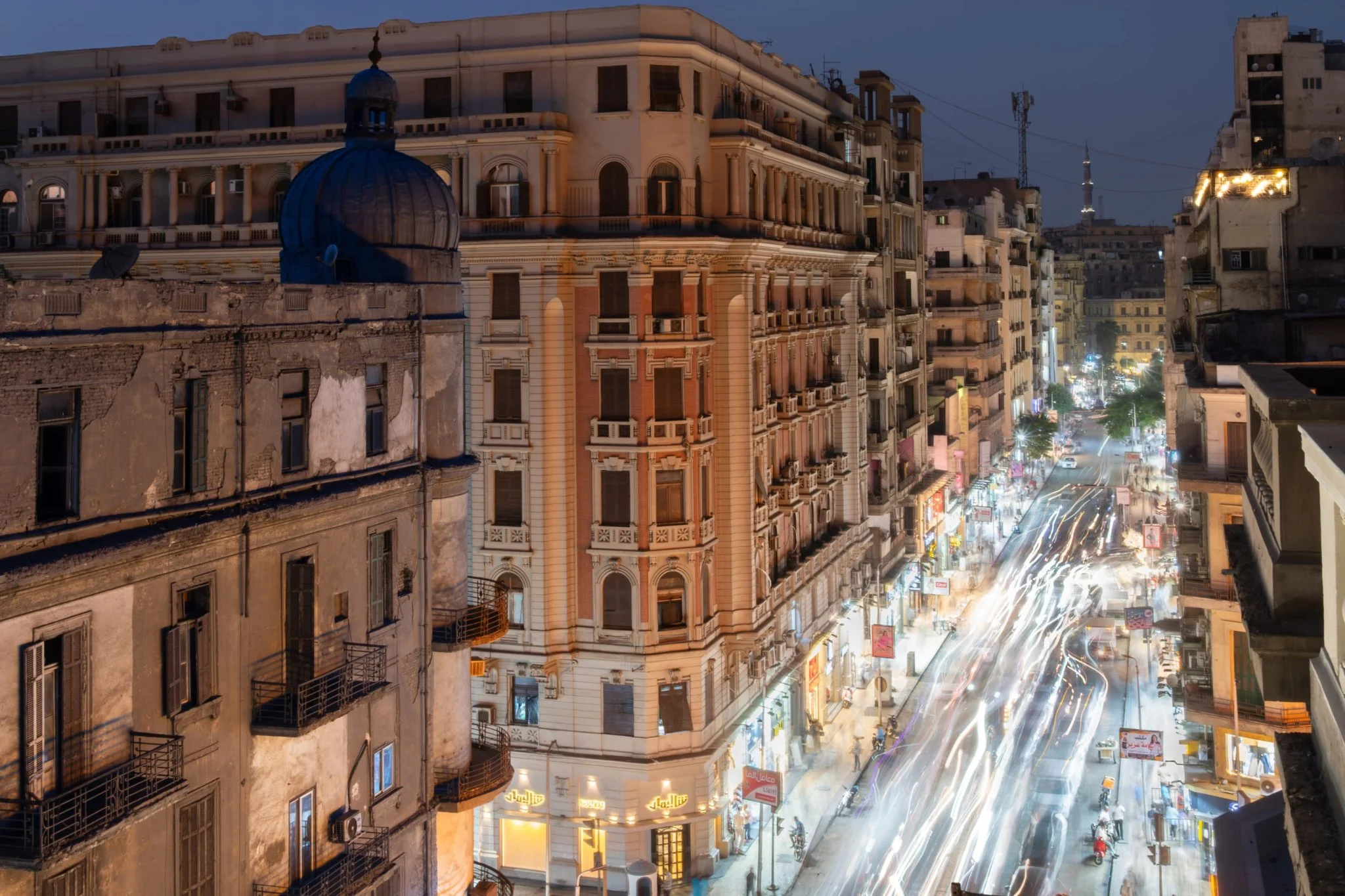 One Bedroom Apartment city View King bed In The Center OF Downtown Cairo — Neighbourhood Preview in Downtown Cairo | Talaat Harb Mall, Egypt