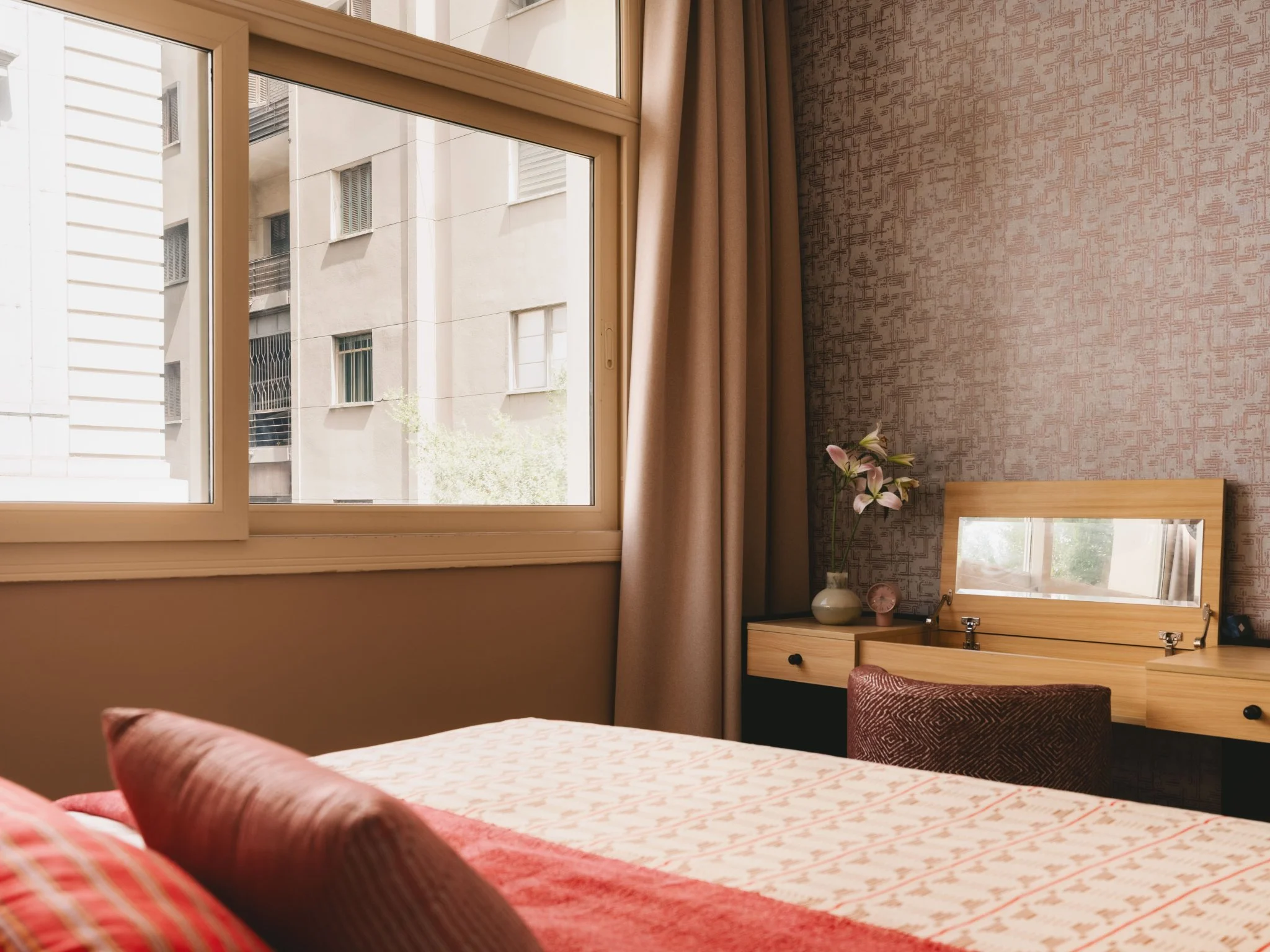 One Bedroom Apartment In The Center Of Downtown Cairo — Bedroom 1 in Downtown Cairo | Talaat Harb Mall, Egypt