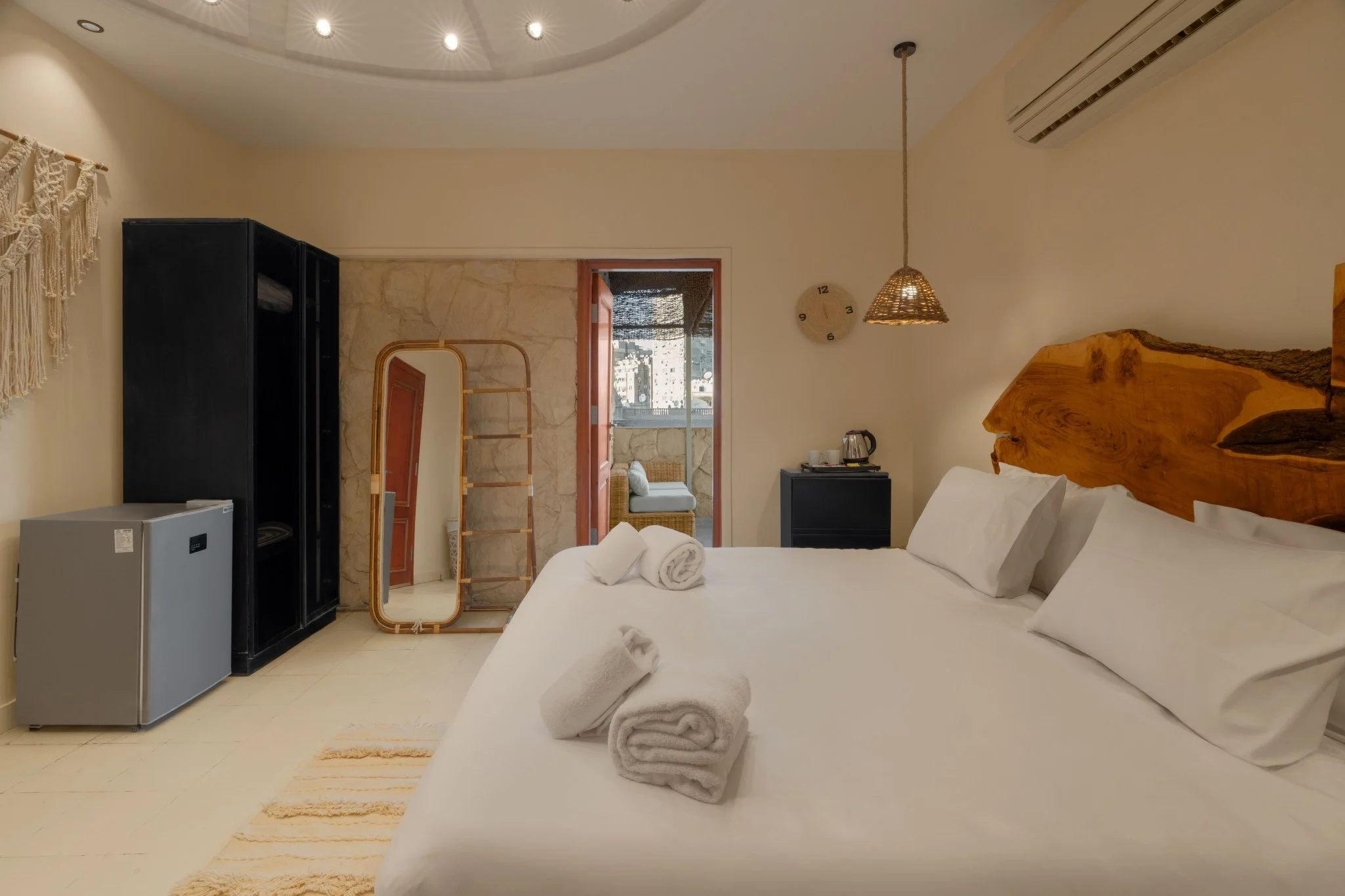 Superior Studio With Balcony — Bedroom 1 in Zamalek, Egypt — photo 2