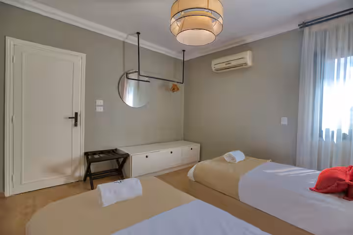 Pyramids & GEM Panorama | Retro — Bedroom 2 in Al Haram | Giza, Egypt