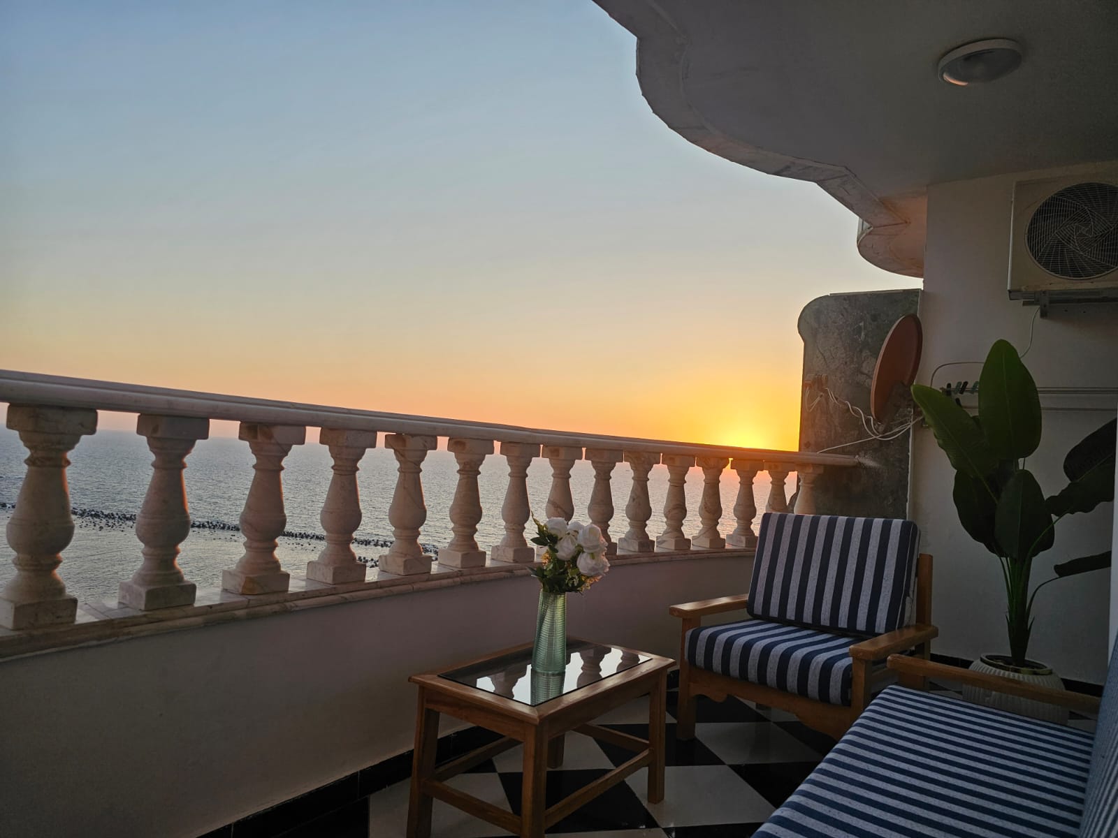 Sea View 2BDR Apartment | Alexandria — Balcony in Miami Beach | Alexandria, Egypt — photo 2