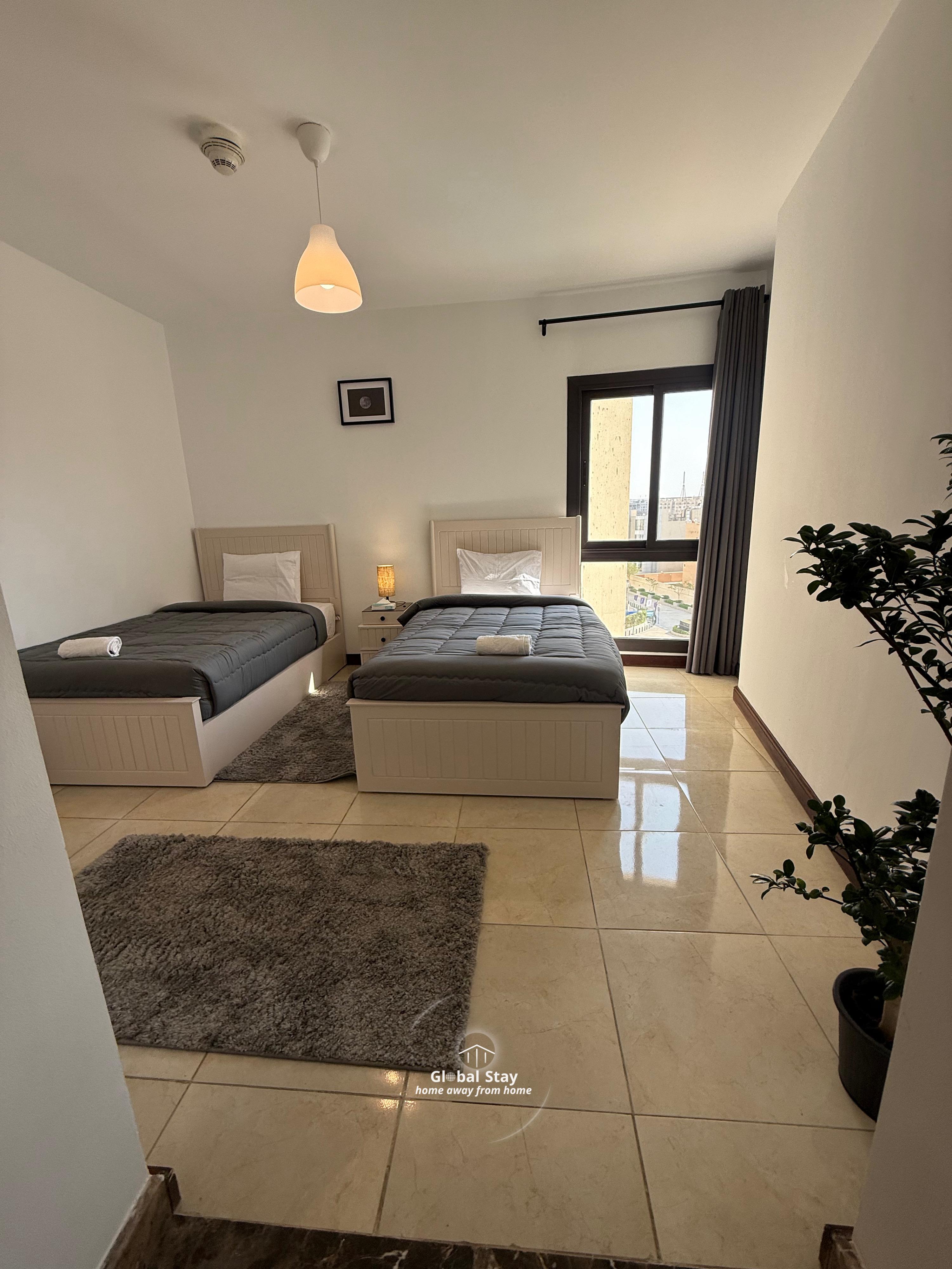 Stylish 3-Bedroom Apartment | New Cairo — Bedroom 2 in New Cairo' Cairo, Egypt — photo 3