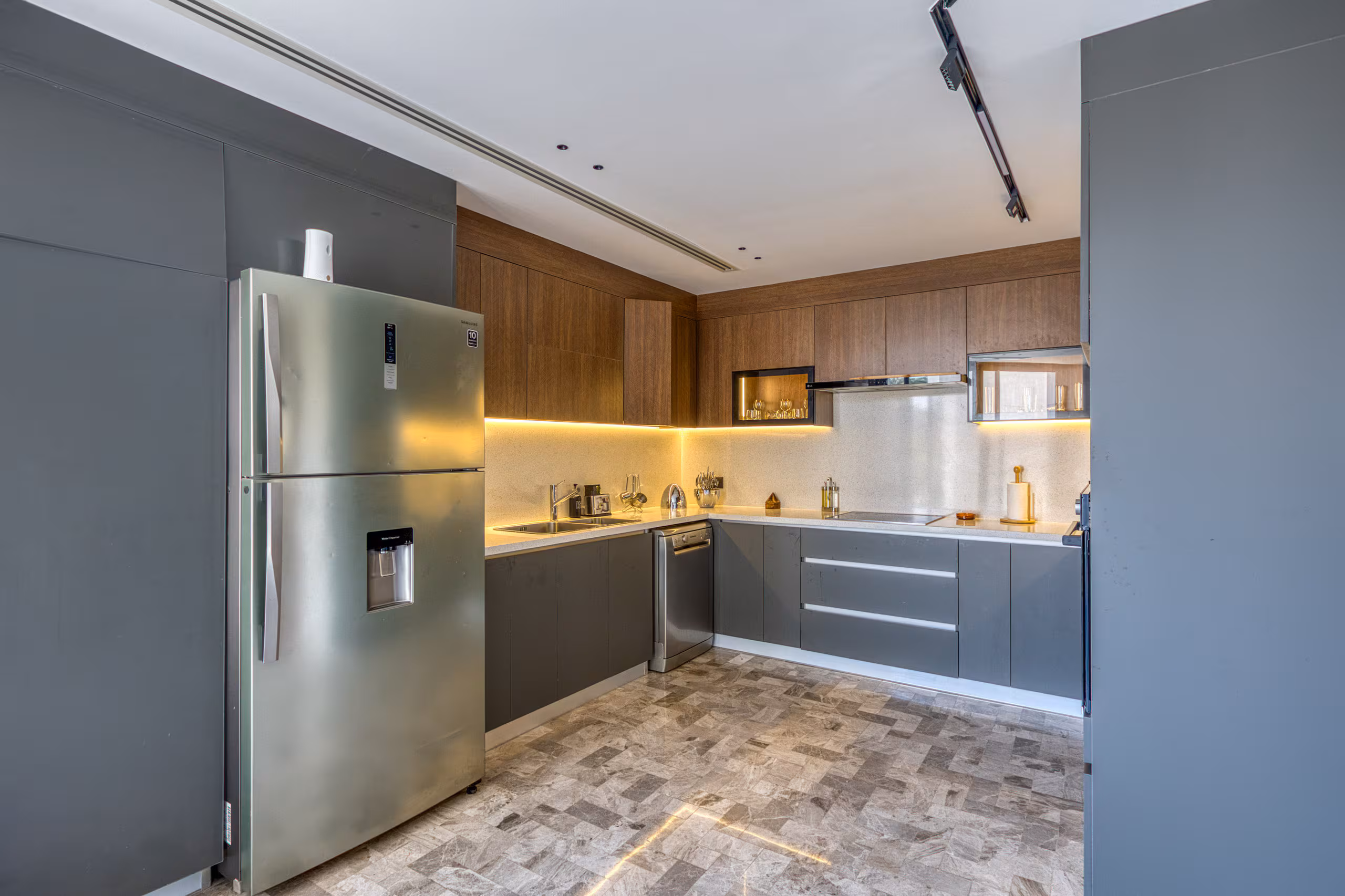 Luxury Spacious 3-BR + Maid’s Room |Scenic View|SP — Full Kitchen in Cairo, Egypt
