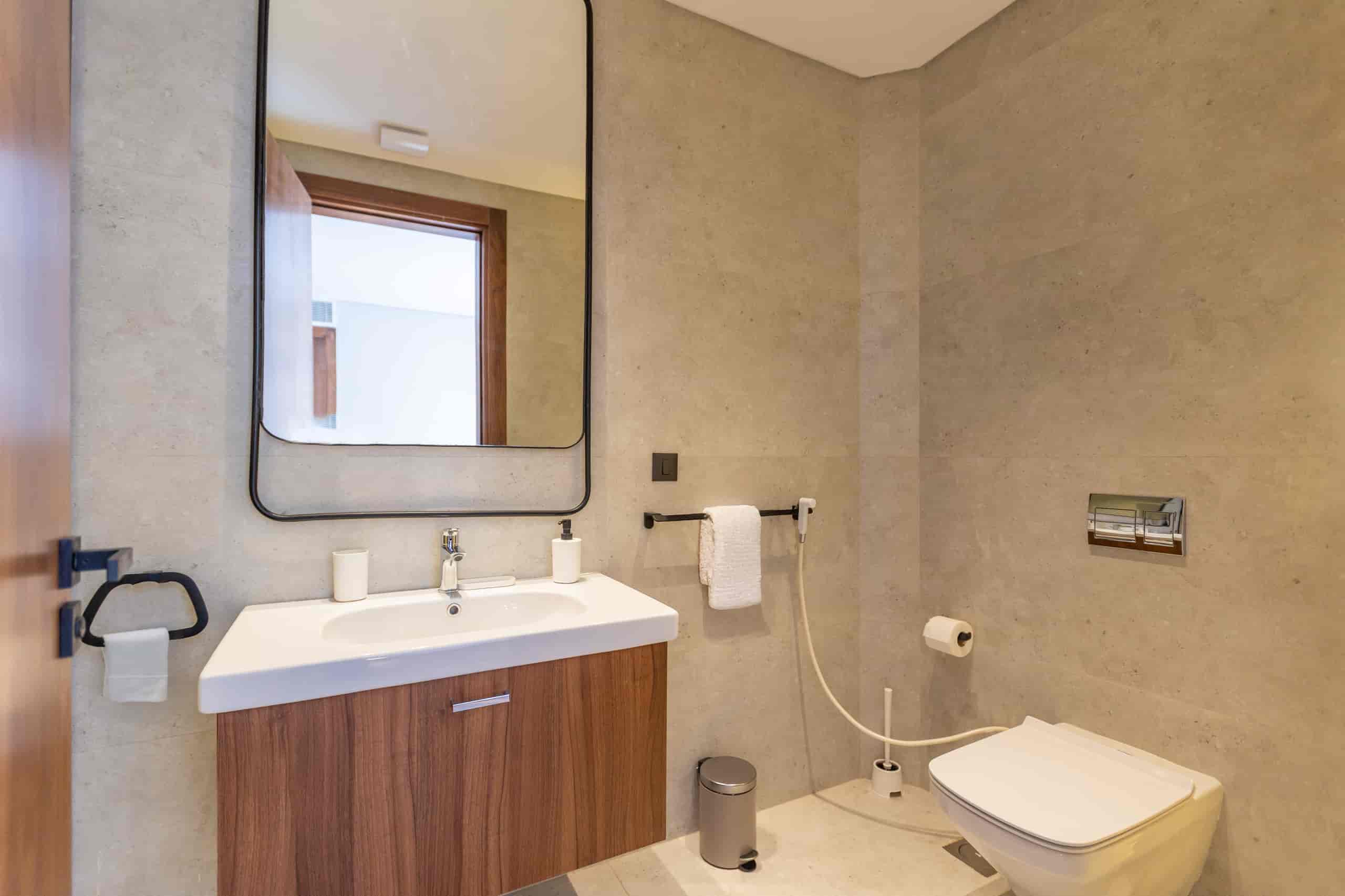 Stylish 2-Bedroom Apartment | Silver Palm — Full bathroom 1 in New Cairo , Cairo, Egypt