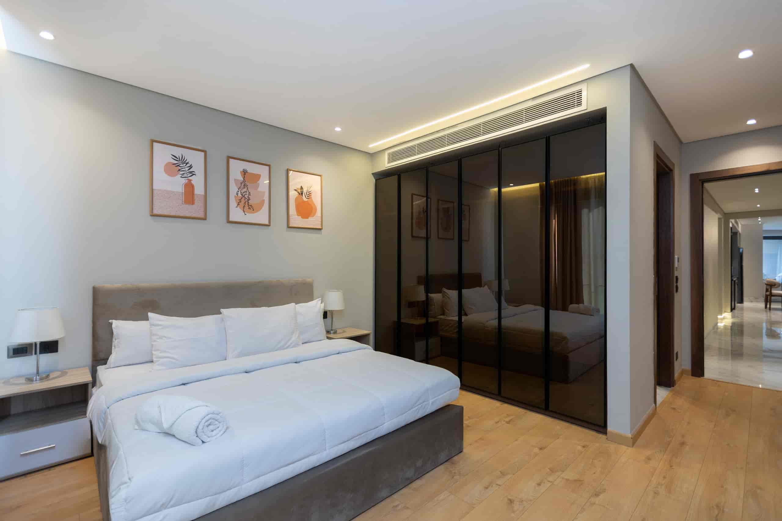 Luxury 3-BR Apt/Large Garden & Pool | Silverpalm — Bedroom 2 in O one New Cairo, Cairo, Egypt