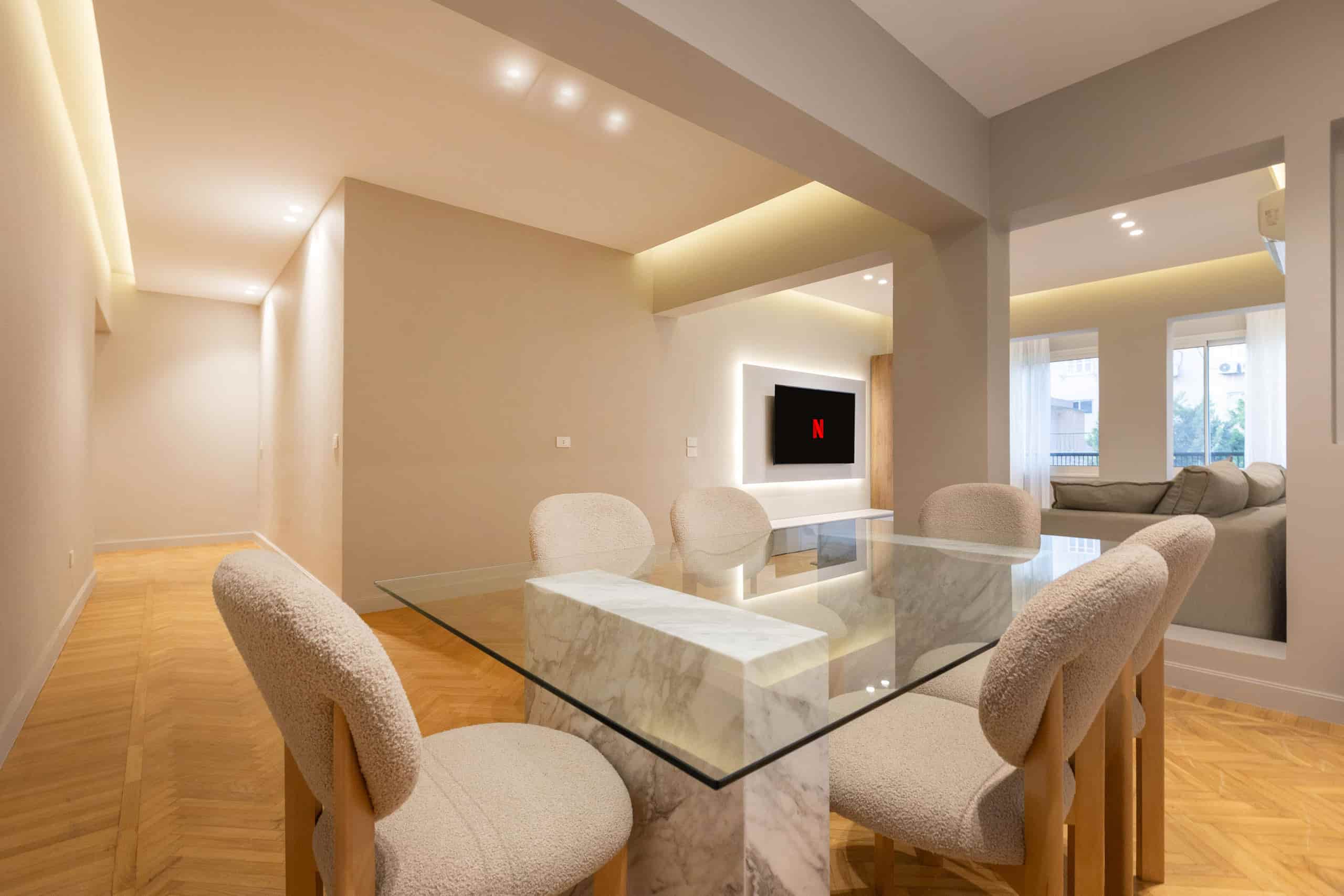 Luxury 3-Bedroom Apartment in the Heart of Almaza — Dining Area in Cairo , Cairo, Egypt — photo 3
