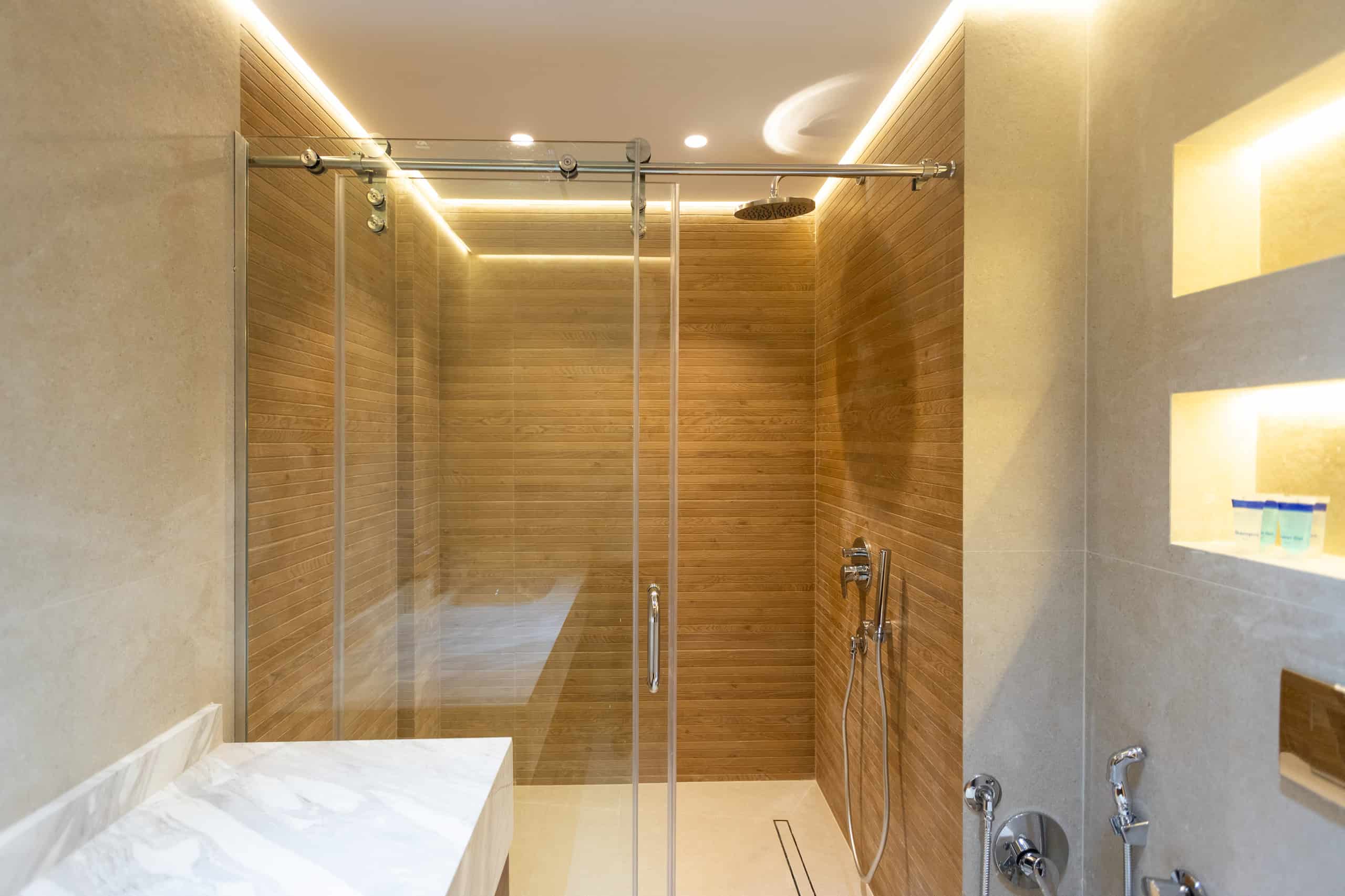 Stunning 3-Bdr Apt With Side Pool View|Silver Palm — Full bathroom 1 in New Cairo , Cairo, Egypt — photo 2
