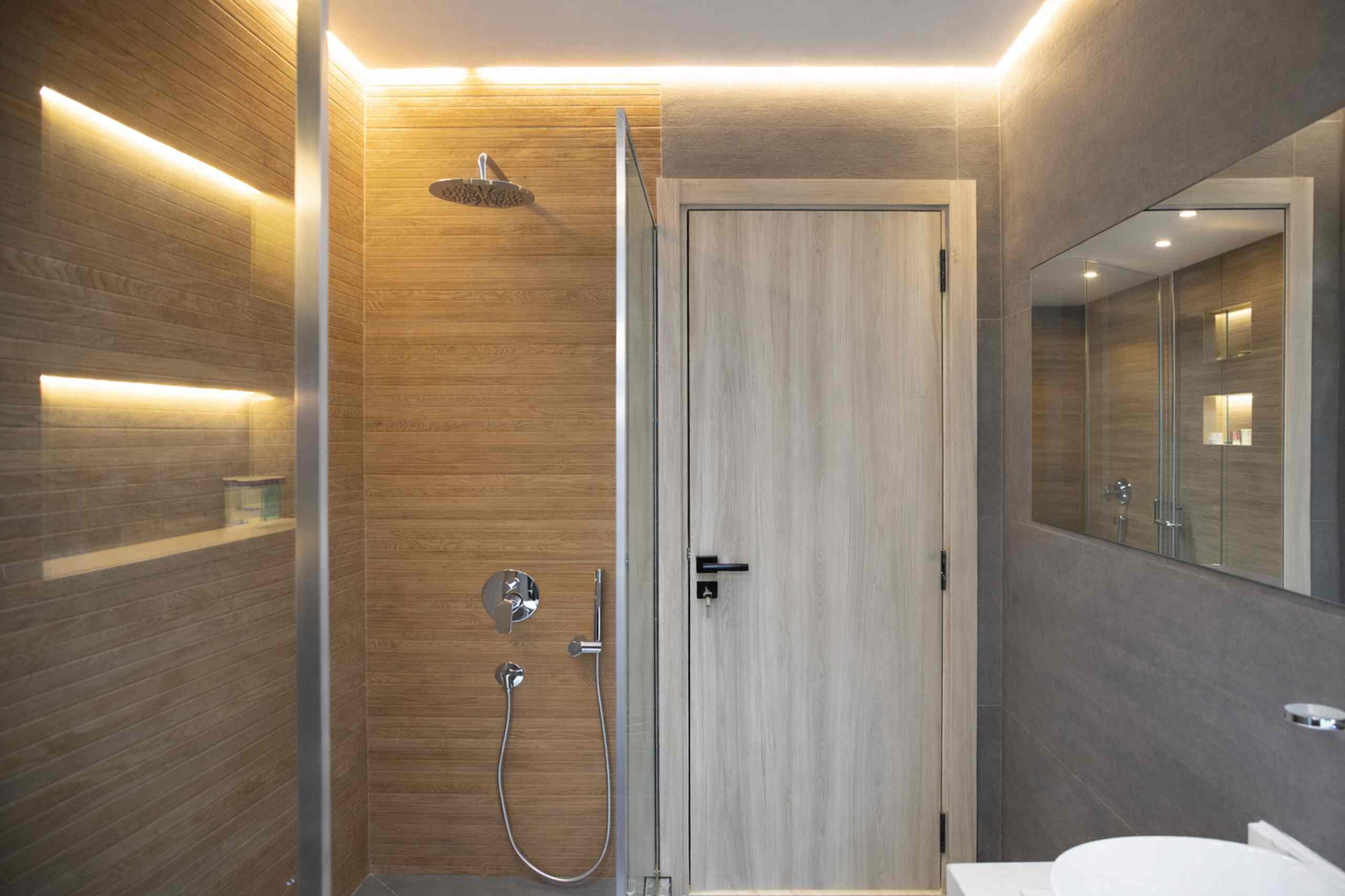 Stunning 3-Bdr Apt With Side Pool View|Silver Palm — Full bathroom 1 in New Cairo , Cairo, Egypt — photo 3