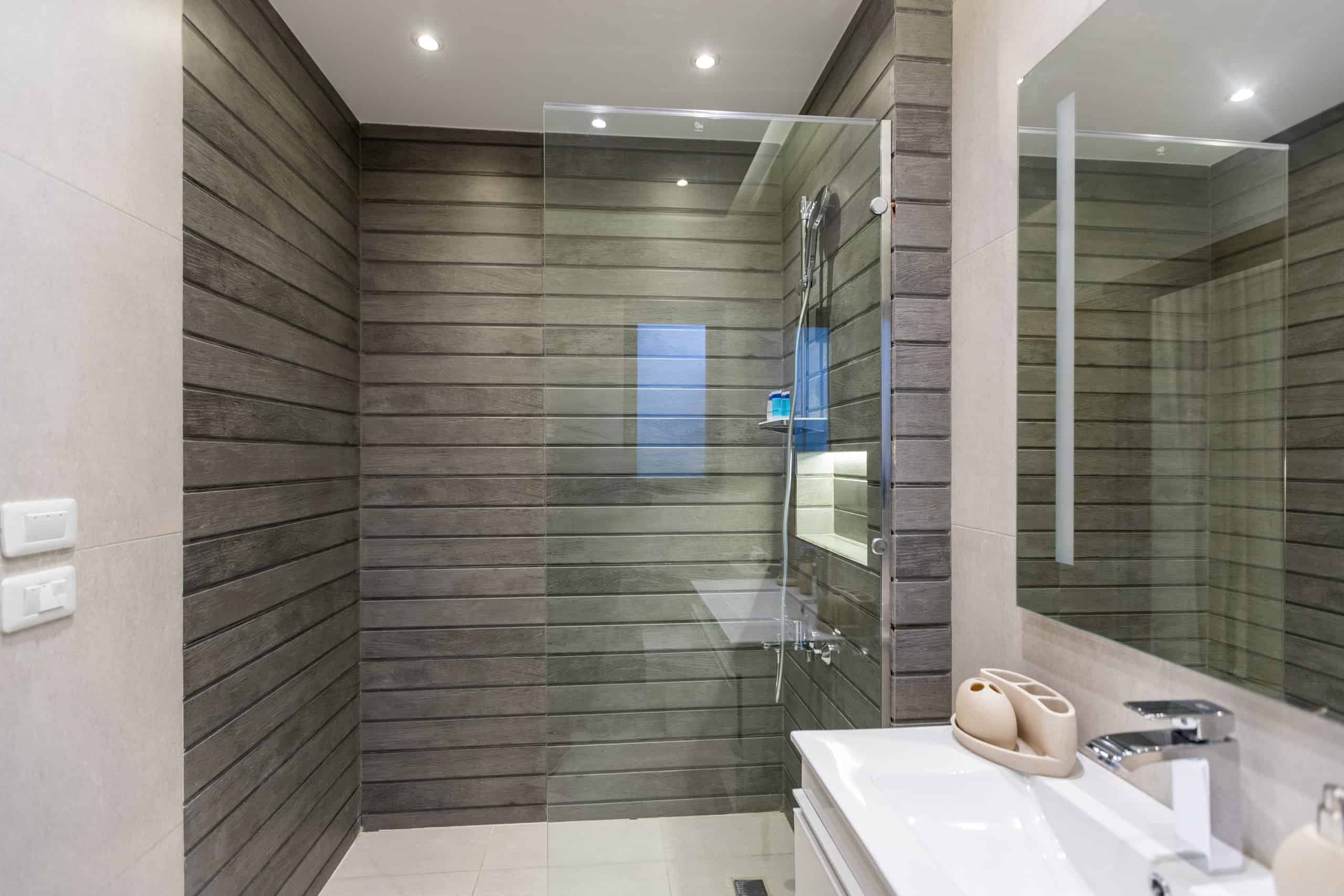 Elite Duplex | Private Pool | Lake View Residence — Full bathroom 2 in Second New Cairo , Cairo Governorate, Egypt, Egypt — photo 2