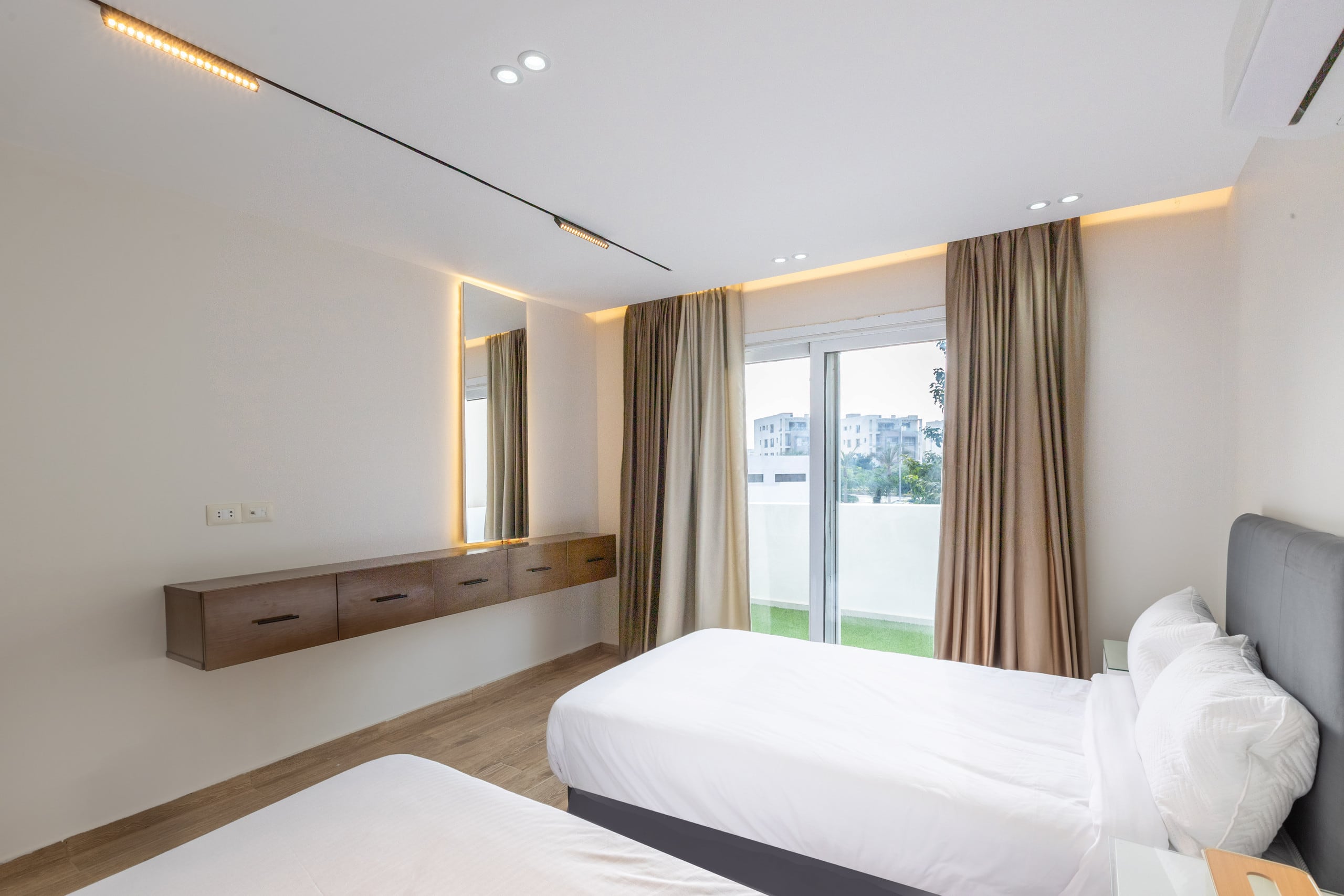 Elegant 3-Bdr Apt in Hyde Park | Prime Location — Bedroom 3 in New Cairo 1, Egypt