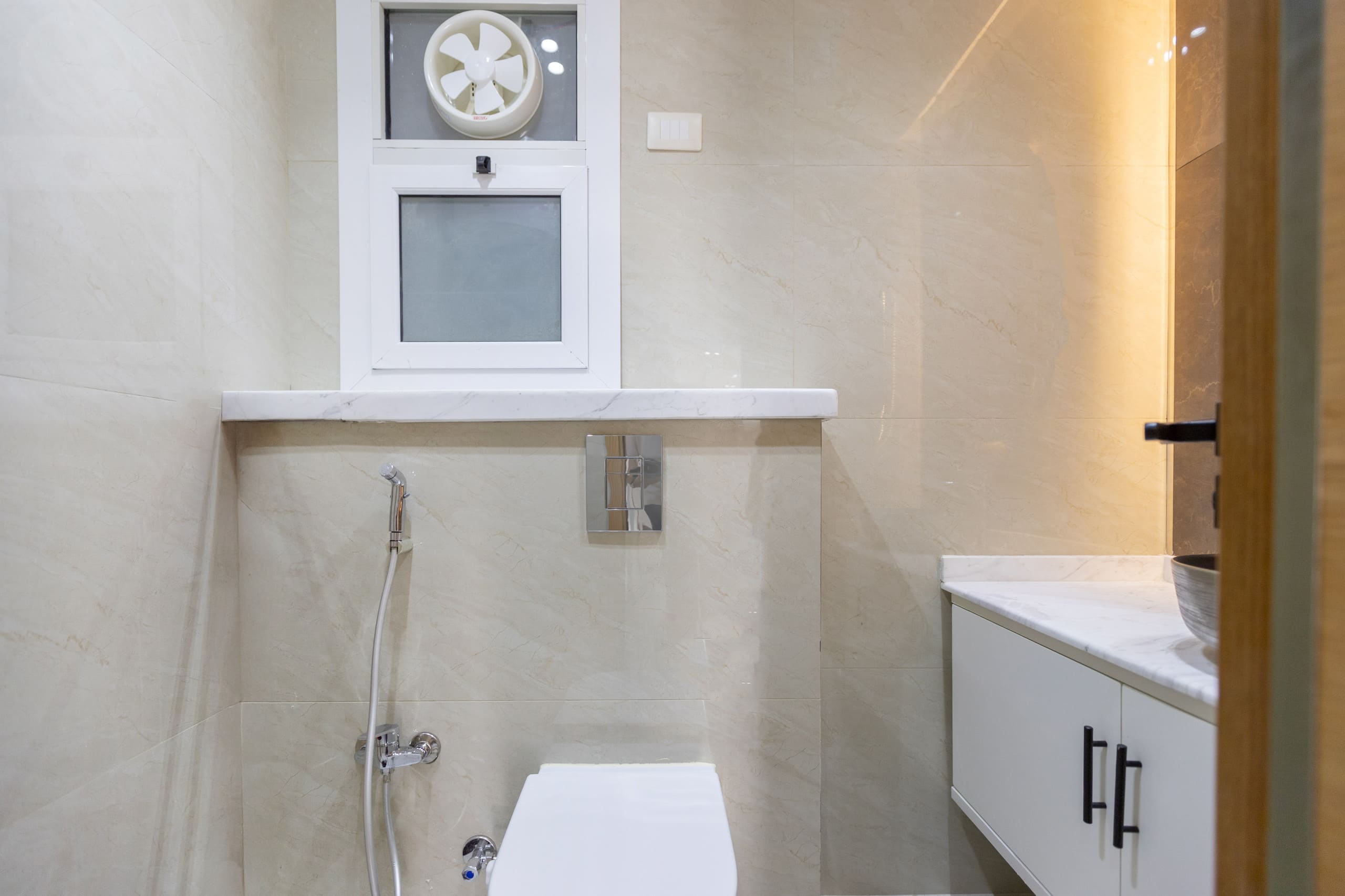 Elegant 3-Bdr Apt in Hyde Park | Prime Location — Additional Photos in New Cairo 1, Egypt — photo 3