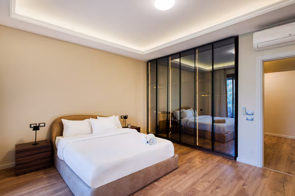 Elegant 3BR+Nanny Room | Pool View | Silver palm — Bedroom 1 in New Cairo 1, Egypt