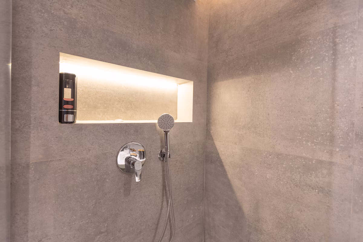 Elegant 2-BR Apartment in Almaza | Near City Stars — Full bathroom 1 in Almaza , Near City Stars, Egypt — photo 3