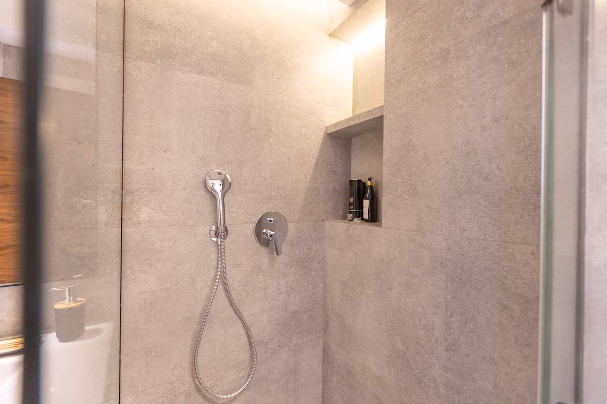 Elegant 2-BR Apartment in Almaza | Near City Stars — Full bathroom 2 in Almaza , Near City Stars, Egypt — photo 2