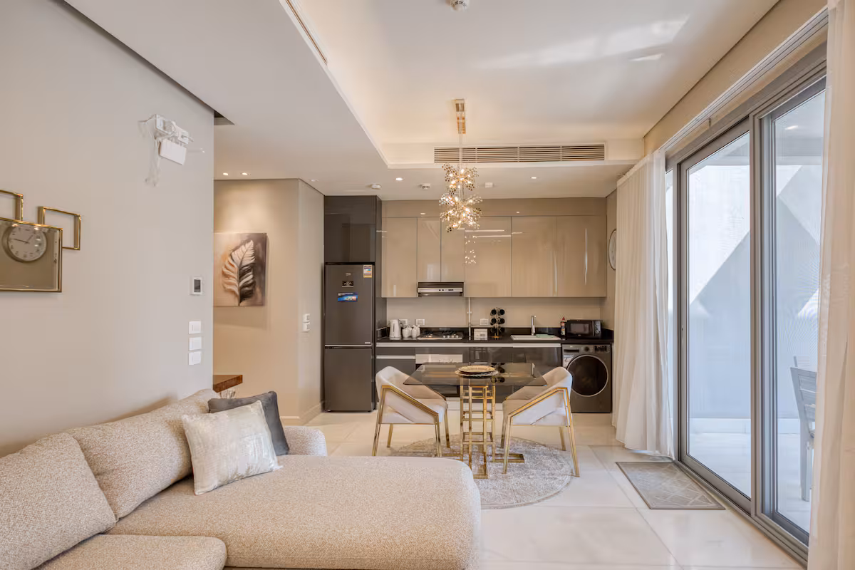 JW Marriott Executive Suite | Pool & Balcony Bliss — Living Room in New Cairo, Cairo Governorate, Egypt, Egypt — photo 3