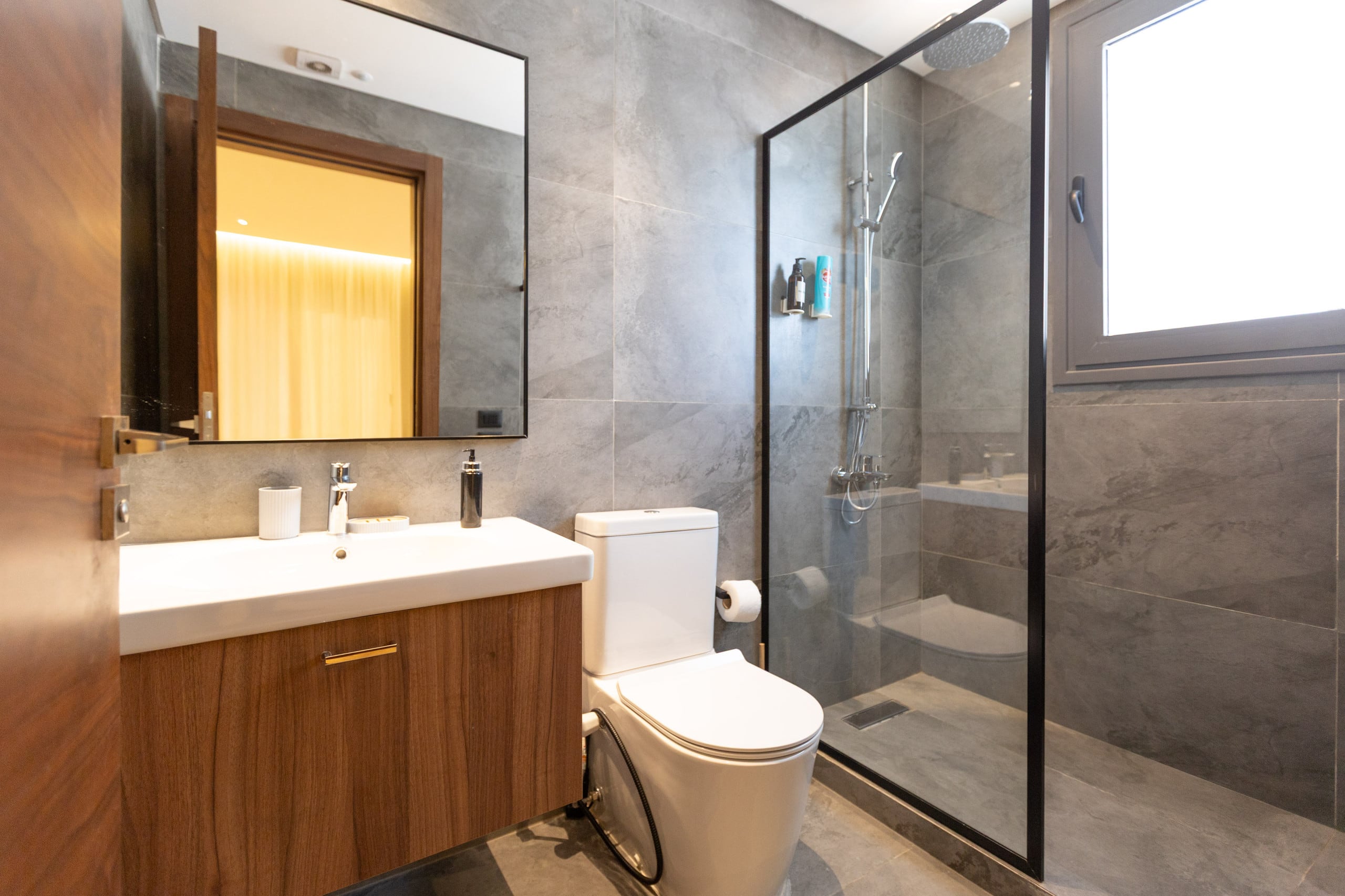 Charming 2BR Apartment in new cairo | Silverpalm — Full bathroom 1 in New Cairo , Cairo, Egypt
