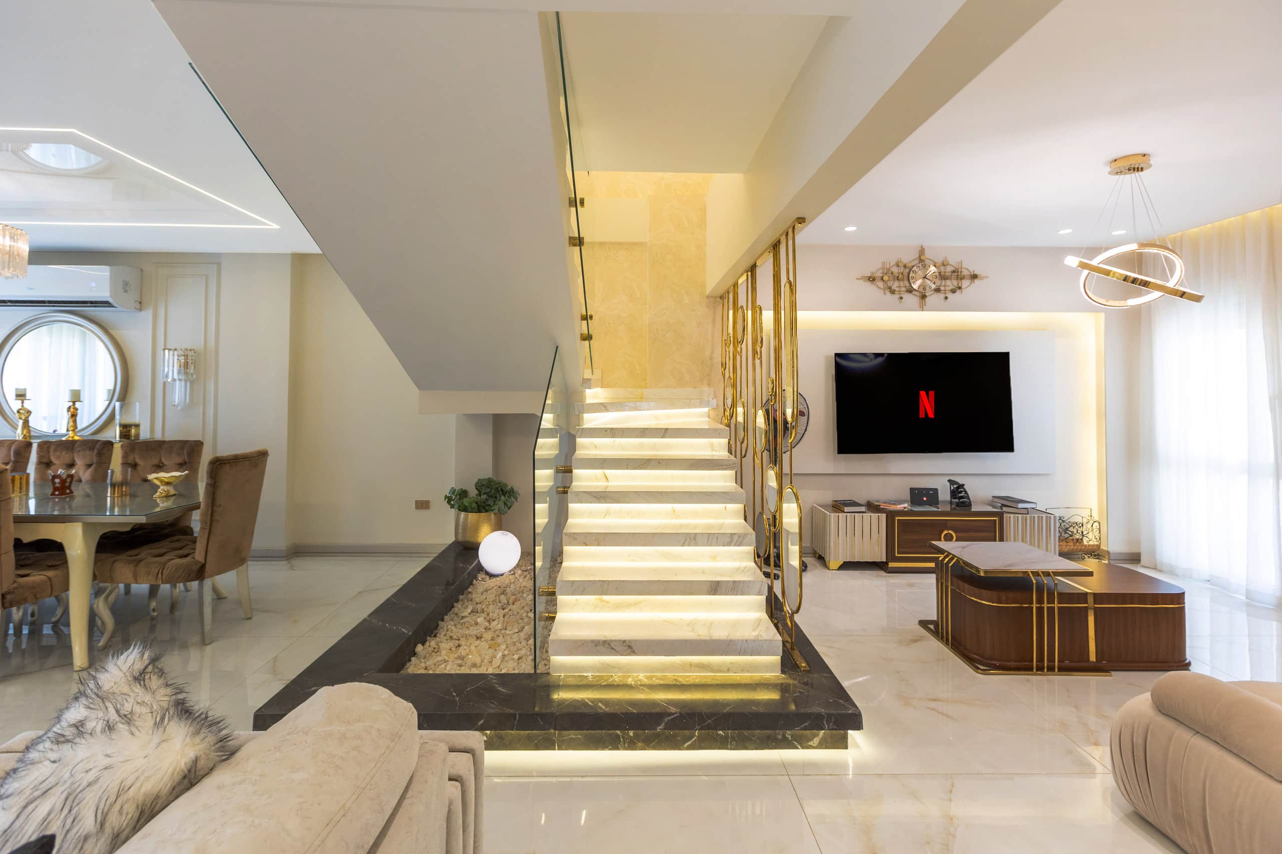 Spectacular Penthouse in Stones Compound — Living Room in New Cairo , Cairo, Egypt — photo 3