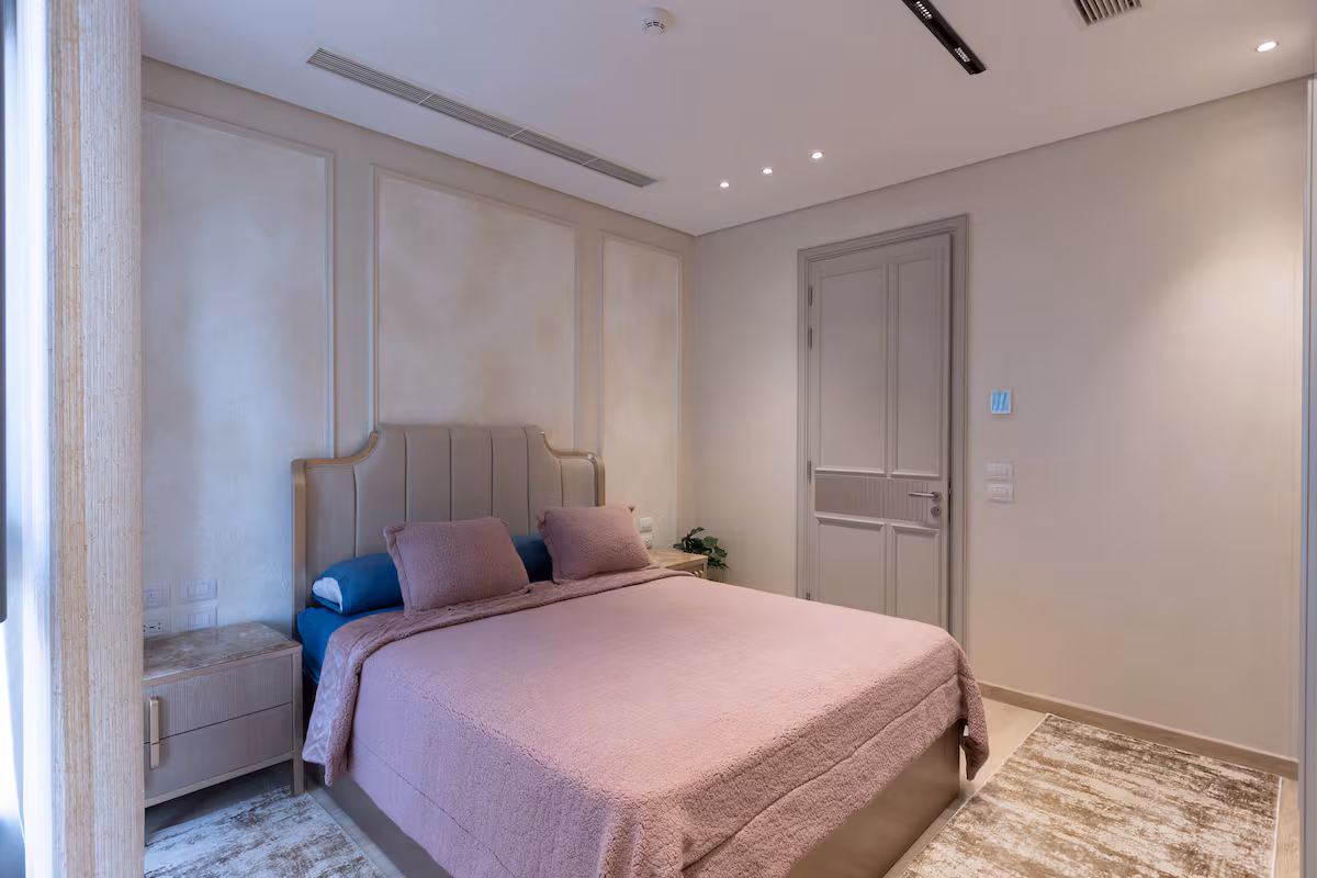 Best View in Town |Suite at JW Marriott Residences — Bedroom 1 in First New Cairo, Egypt — photo 2
