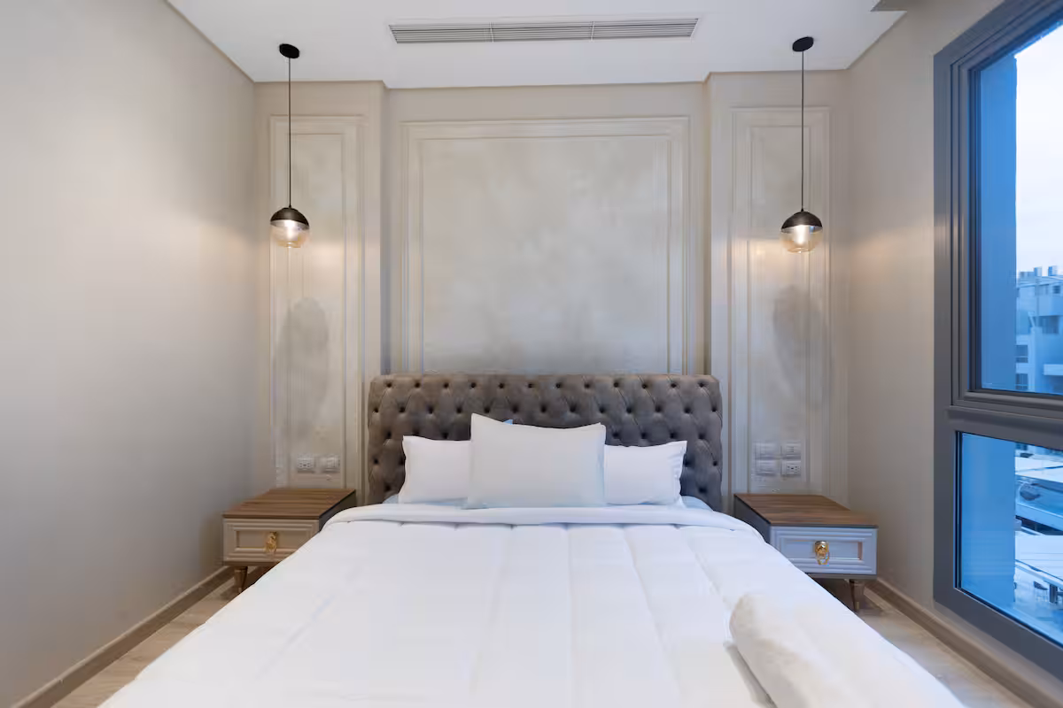 Luxury 1BR Pool View Apt at Al Jazi | JW Marriott — Bedroom 1 in New Cairo, Egypt — photo 3