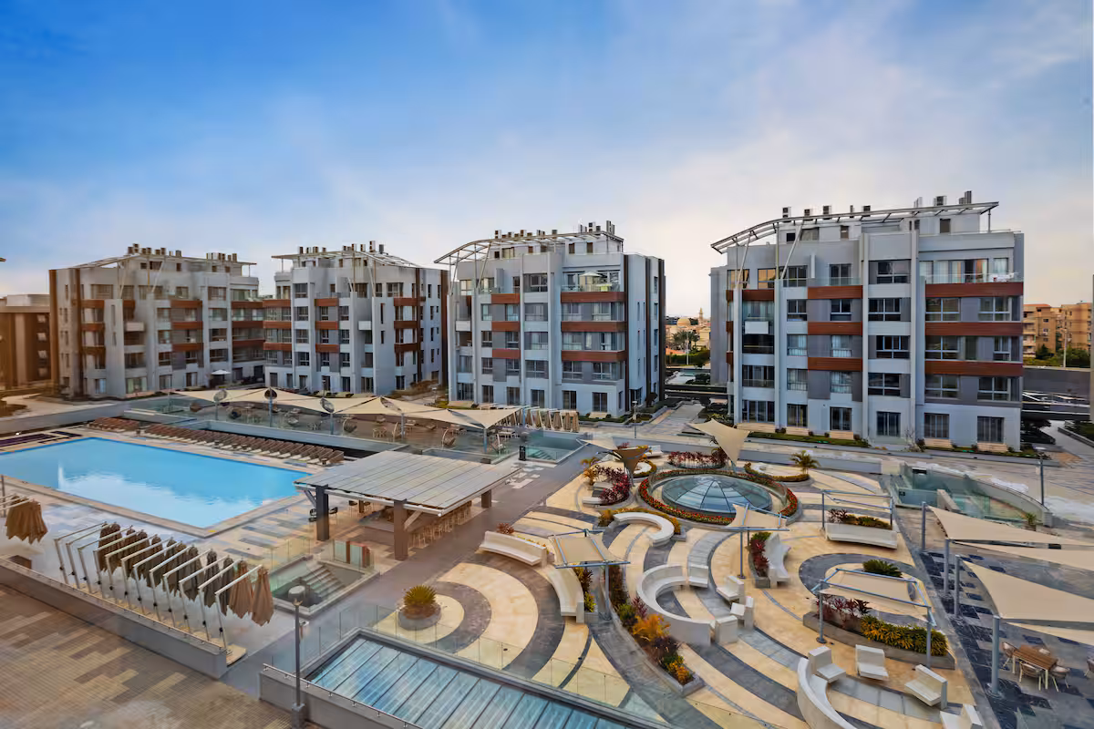 Luxury 1BR Pool View Apt at Al Jazi | JW Marriott — Pool in New Cairo, Egypt — photo 2